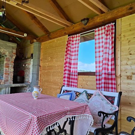 Kuca Za Odmor Roby Apartamento Saborsko Exterior foto
