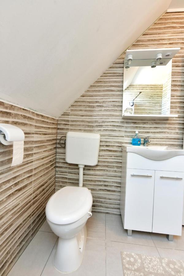 Kuca Za Odmor Roby Apartamento Saborsko Exterior foto