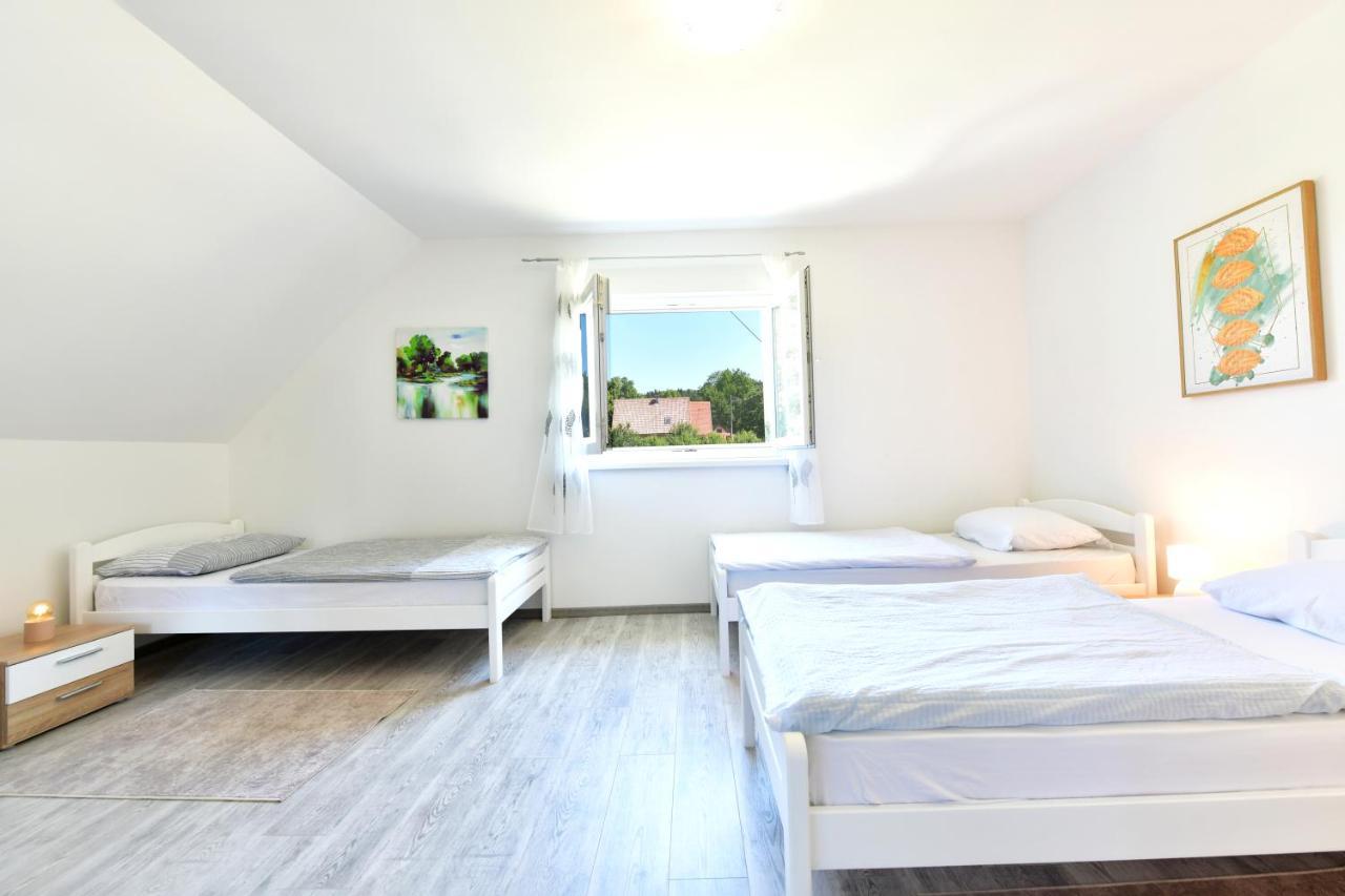 Kuca Za Odmor Roby Apartamento Saborsko Exterior foto