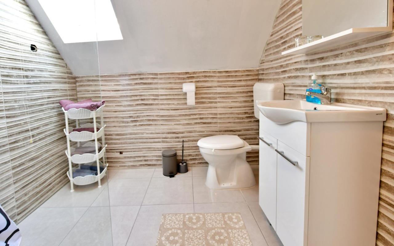 Kuca Za Odmor Roby Apartamento Saborsko Exterior foto